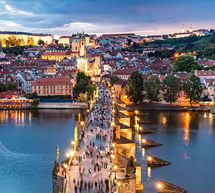 Panorama_di_Praga.jpg