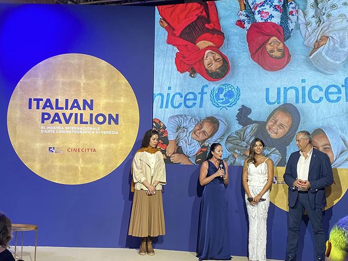 Venezia_81_premio_Wica_for_Unicef.jpg